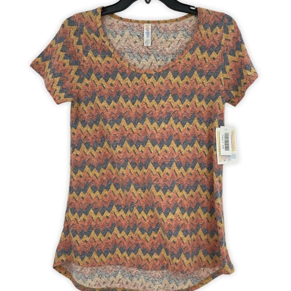 Lularoe Classic T Shirt Short Sleeve Chevron Zig Zag Orange XXS NEW